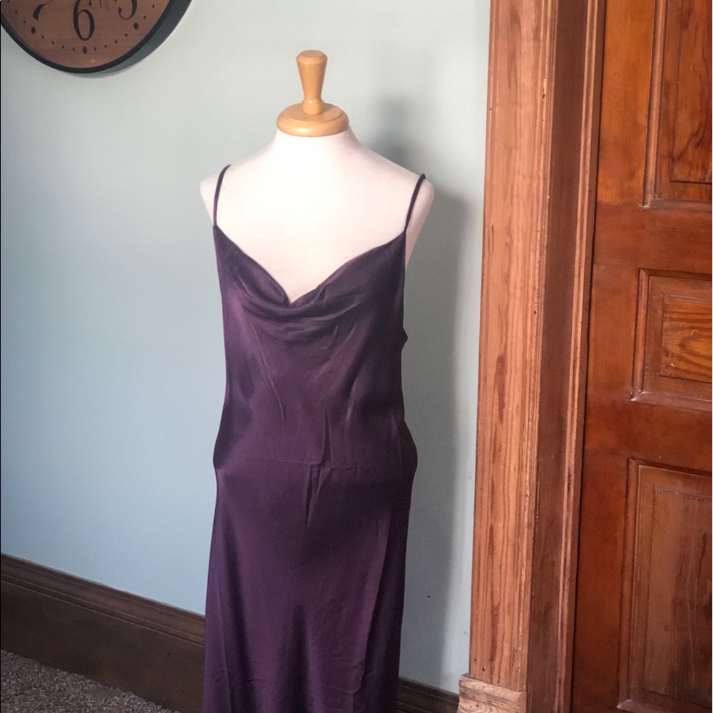 Shona Joy Mulberry Scoop Neck Midi Dress